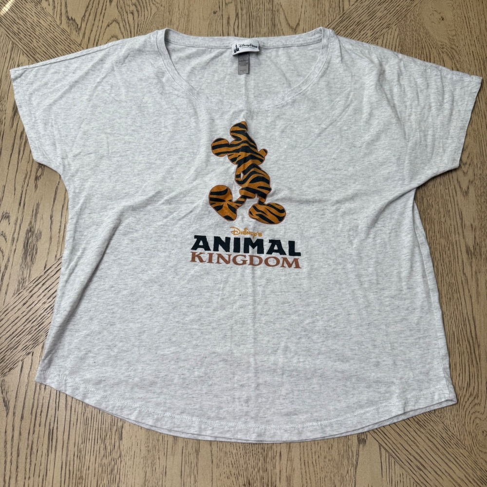 Disney Parks Large Mickey Mouse Tiger Print Animal Kingdom‎ Graphic Tee Shirt - Picture 2 of 8